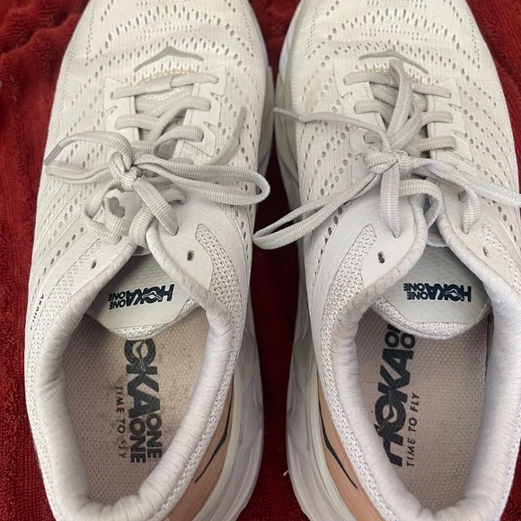 HOKA sneakers - Picture 1 of 4